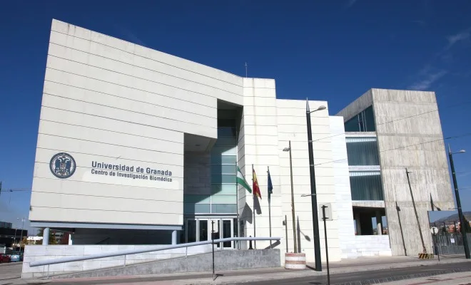 Fachada centro investigación biomédica